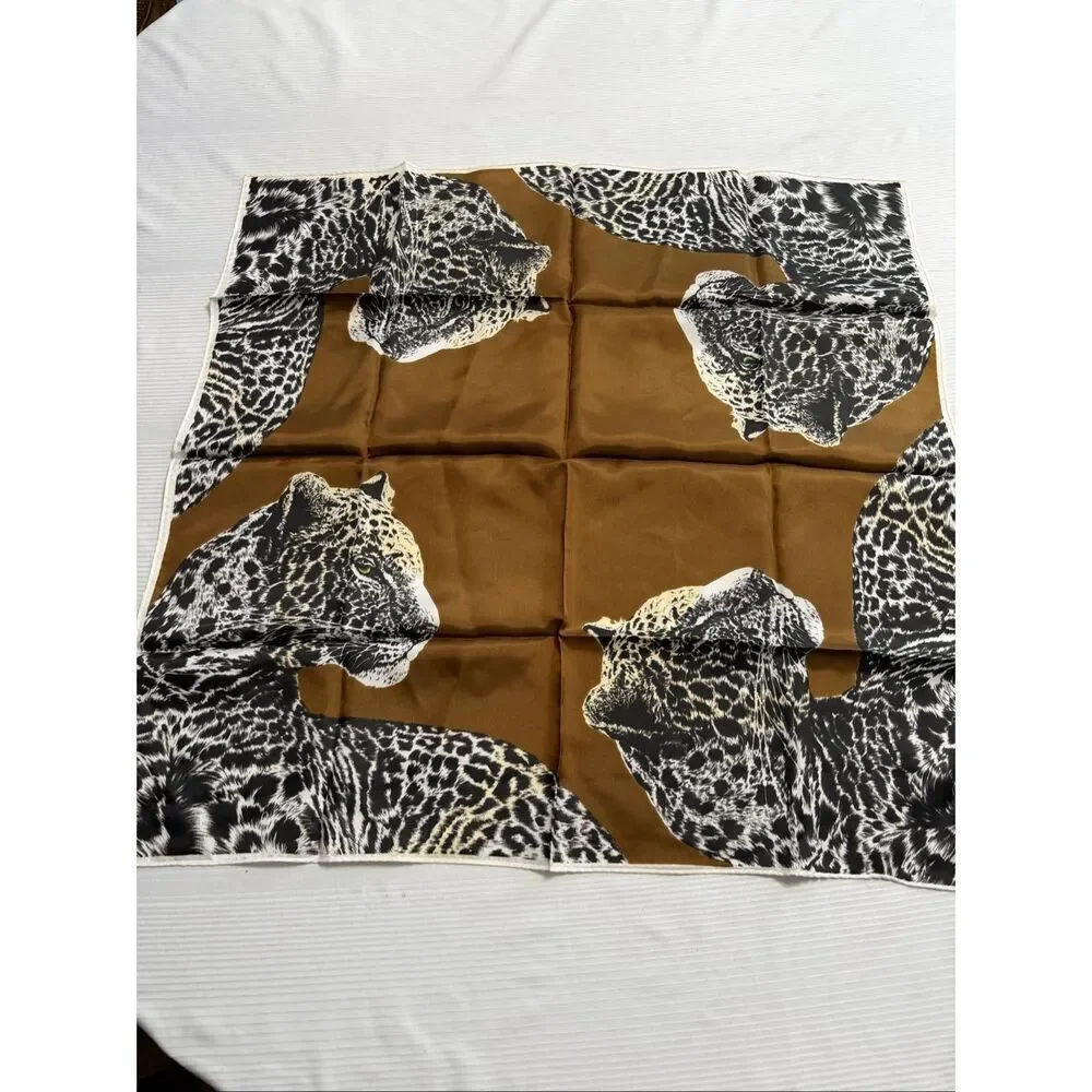 Glentex White Jaguar Leopard Scarf Vintage Rare